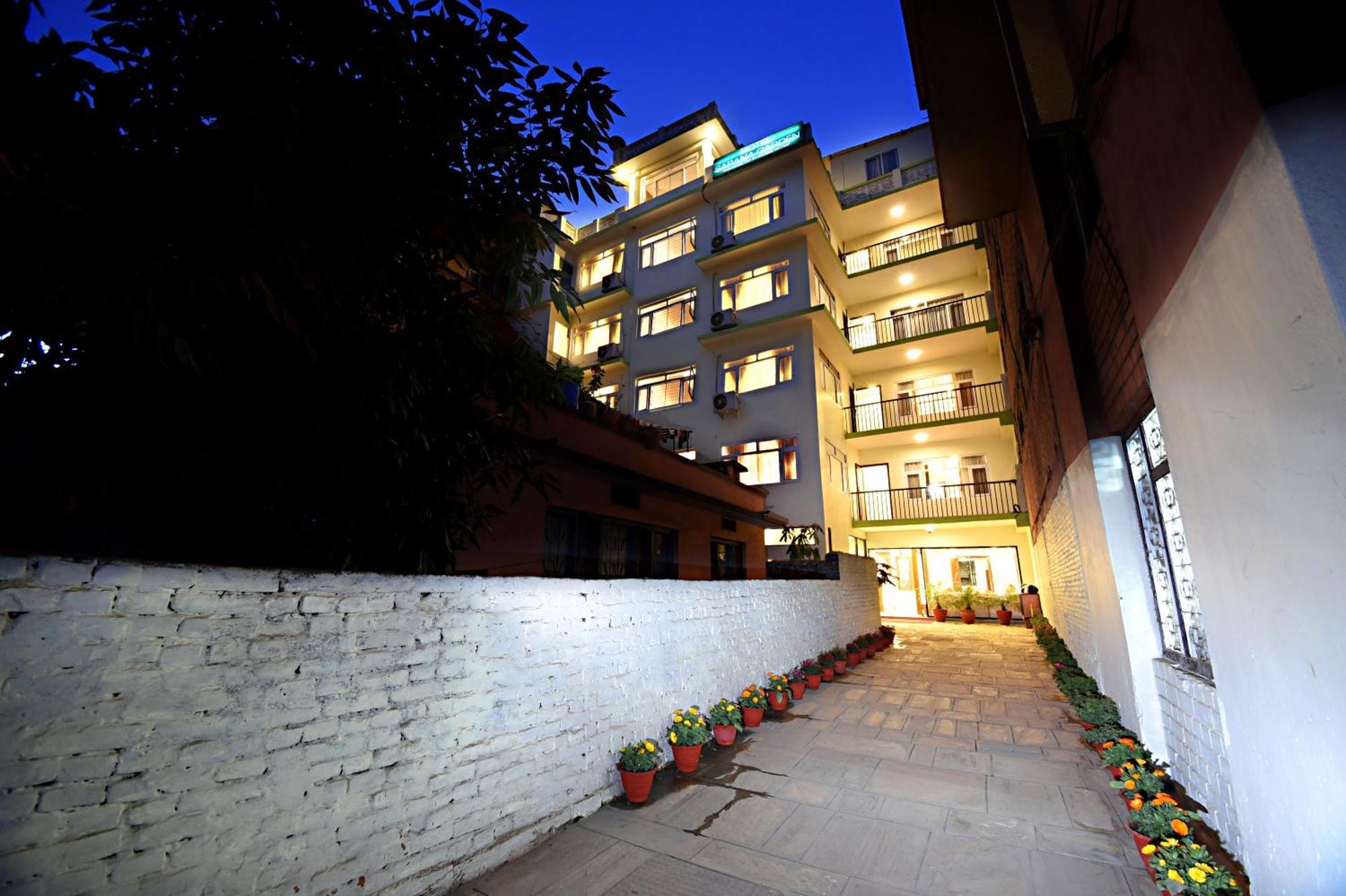 Hotel Sapana Garden Thamel Kathmandu Bagian luar foto