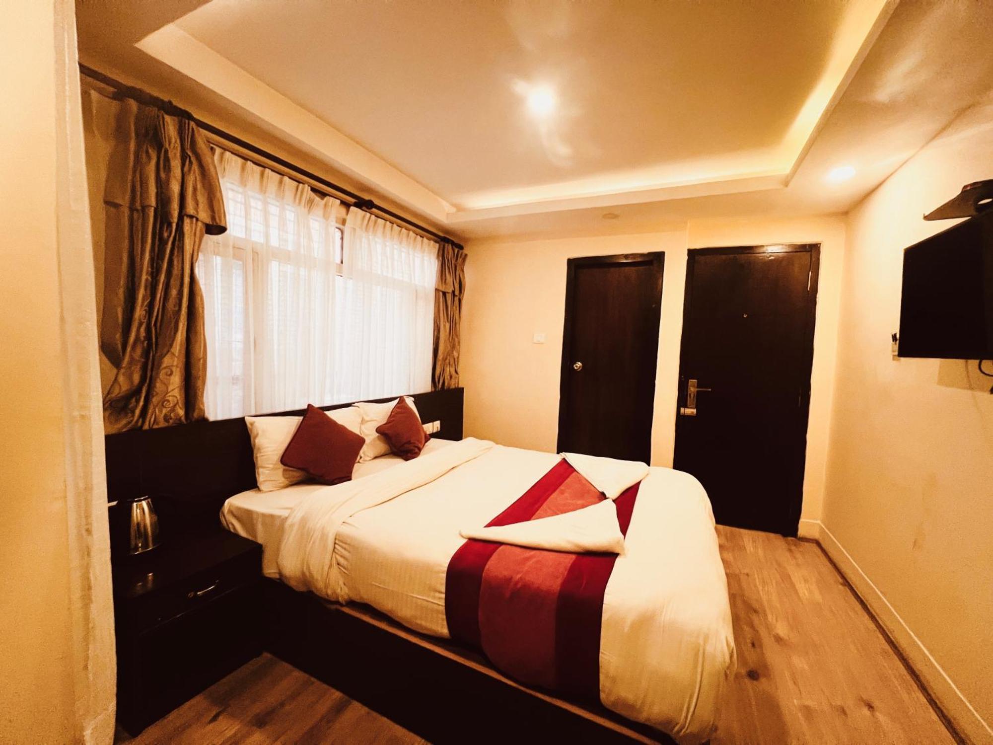 Hotel Sapana Garden Thamel Kathmandu Bagian luar foto
